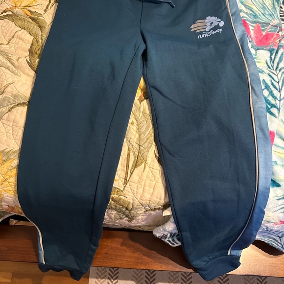 Run Disney Set - Picture 2 of 3